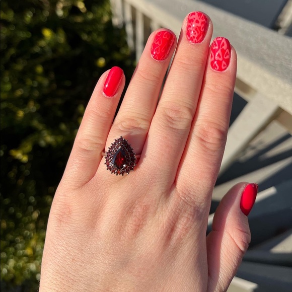 Garnet Engagement Ring - Picture 3 of 6
